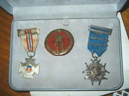 Vendo medallas de la guerra del pacifico