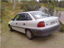 Auto opel astra `94 impecable 2.400.000 impecable