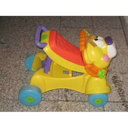 correpasillo fisher price leon