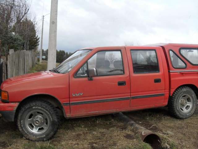  Fotos de Chevrolet luv doble cabina año    .  en Coyhaique, Chile