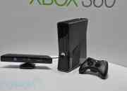 Xbox 360 consola 4 gb+ kinect + 5 juegos segunda mano  Chile