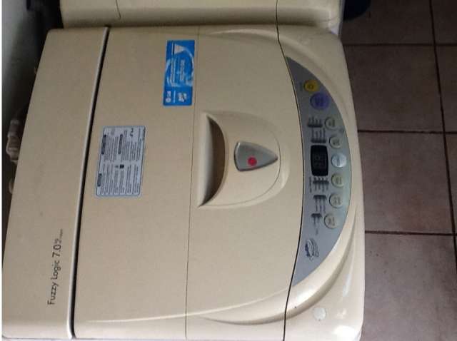 Oportunidad unica lavadora lg fuzzy logic 7 kg. en Las Condes - | 433763
