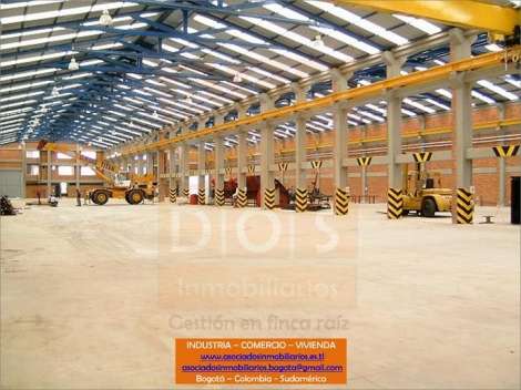 Calculo Estructural Para Bodegas, Galpones, Naves Industriales Con ...