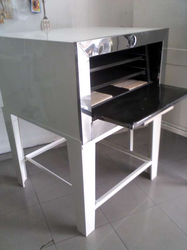 Vendo hornos semi industriales y bandejas enlozadas , todas las medidas en  Santiago - Otros Artículos | 387929
