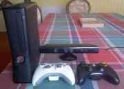 Usado, Xbox 360 - kinect - 2 controles segunda mano  Chile