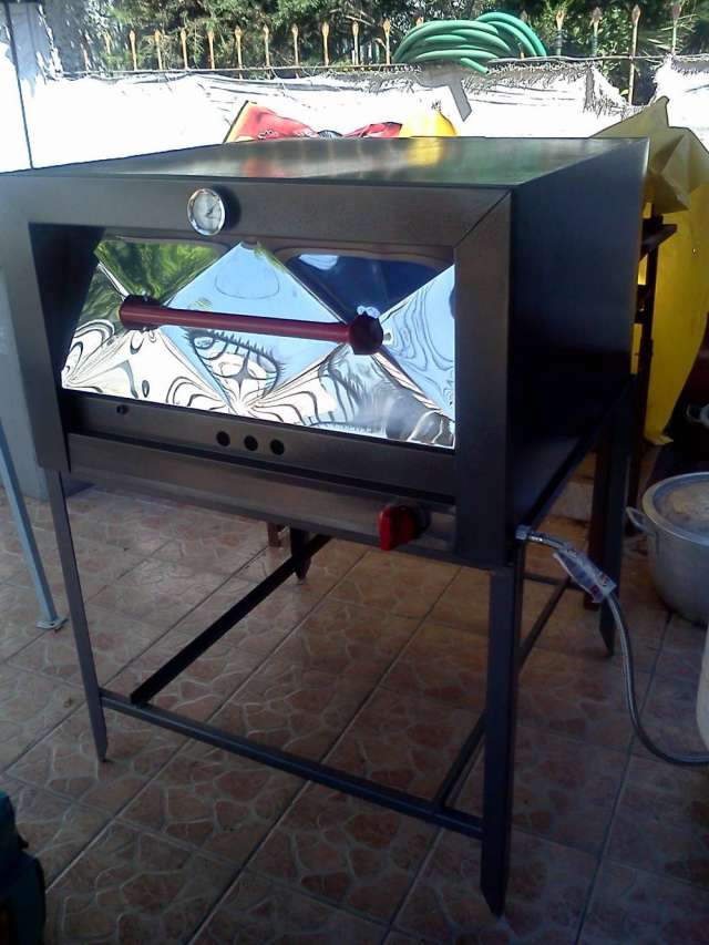 Vendo horno a gas -dos bandejas en Maipú - Otros Artículos | 533655