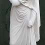 Bella  escultura  en mármol - mujer romana